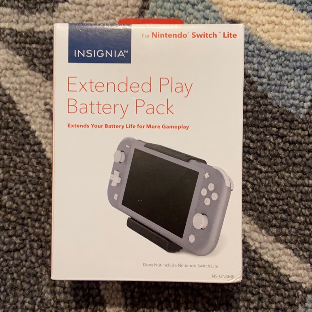 INSIGNIA EXTENDED PLAY BATTERY PACK